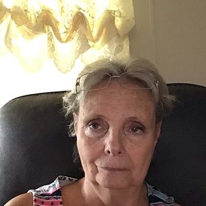 Meet your Posher, Vickie